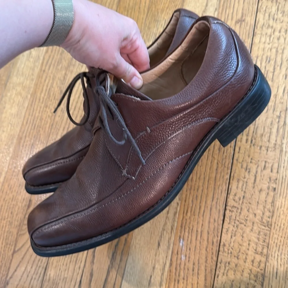 Johnston & Murphy Brown Leather Oxfords — Size 10 EUC